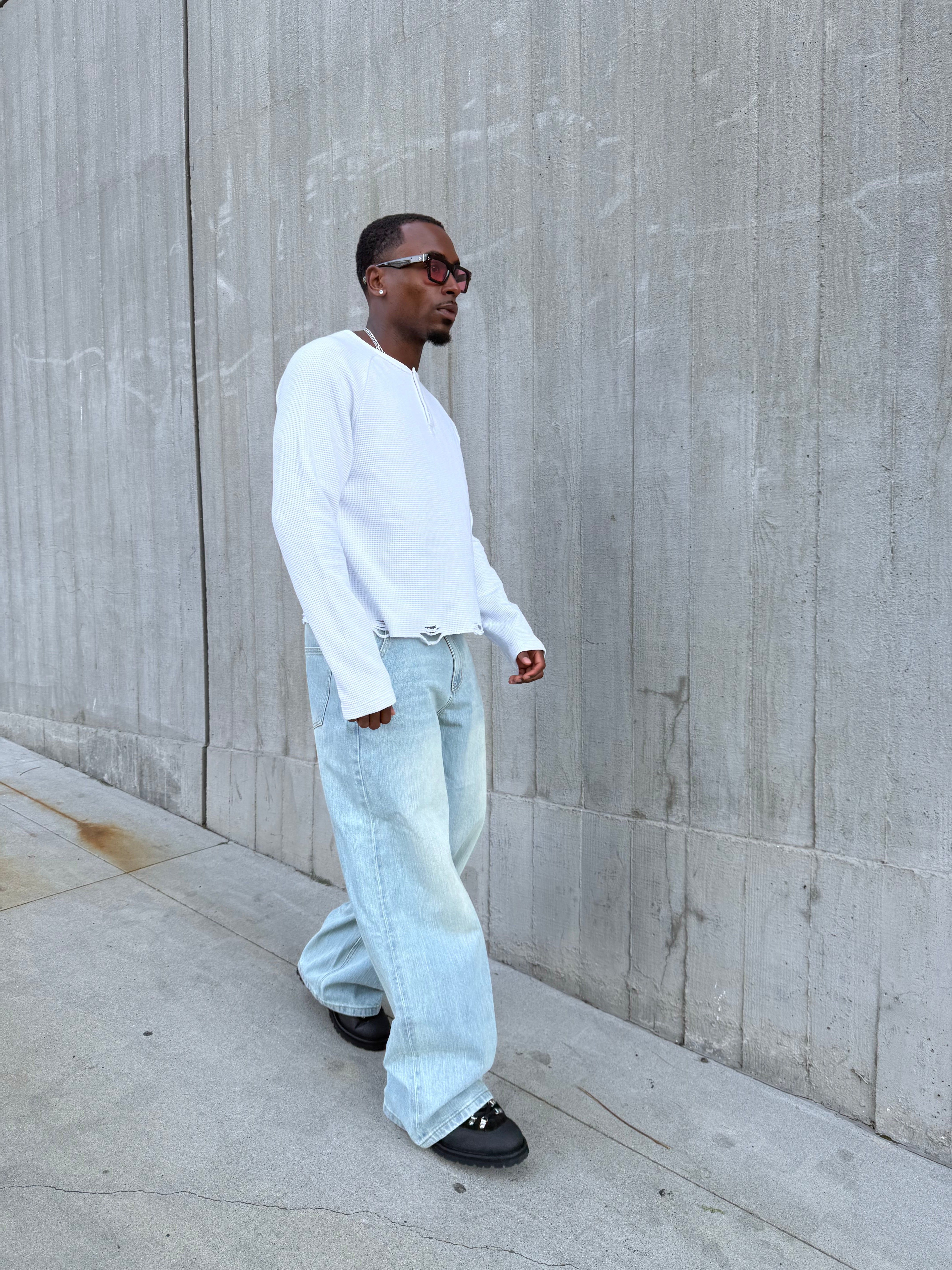 V2 Henley Thermal — White